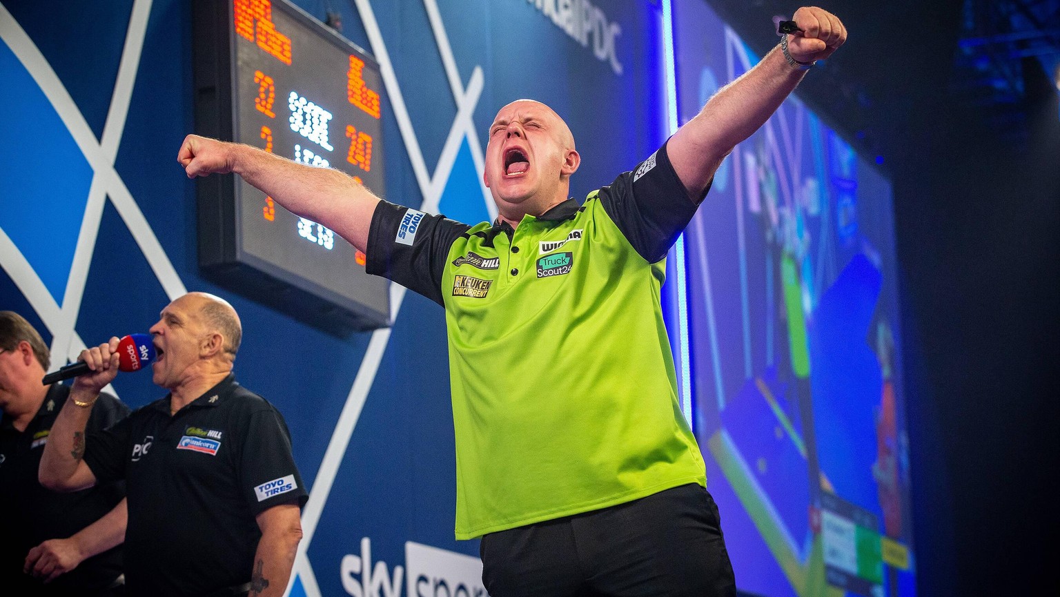 William Hill World Darts Championship 29/12/2020. Michael van Gerwen Netherlands wins and celebrates during Round 4 of the William Hill World Darts Championship at Alexandra Palace, London, United Kin ...