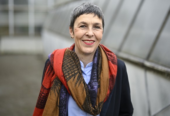 Nationalraetin Barbara Gysi (SP), Kandidatin fuer den Staenderat, aufgenommen im Rahmen einer Medienkonferenz, am Montag, 27. Maerz 2023, im Botanischen Garten in St. Gallen. Im Kanton findet am 30. A ...