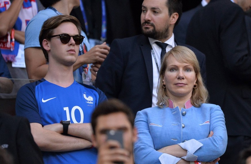 Margarita Louis Dreyfus mit Sohn Kyril F- Fussball, Halbfinale, Frankreich vs. Deutschland - UEFA EURO EM Europameisterschaft Nationalteam Fussball 2016 - Marseille - 07/07/2016 AnthonyBIBARD/FEP/Pano ...