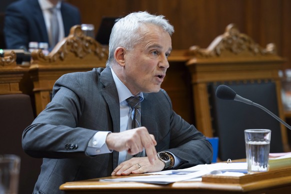 Bundesrat Beat Jans spricht in der ausserordentlichen Session "Asyl", waehrend der Fruehlingssession der Eidgenoessischen Raete, am Dienstag, 10. Maerz 2026 im Staenderat in Bern. (KEYSTONE/ ...