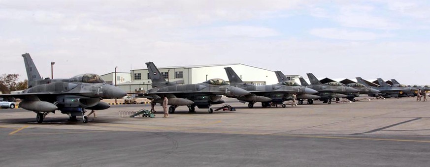 Kampfflugzeuge der jordanischen Luftwaffe.