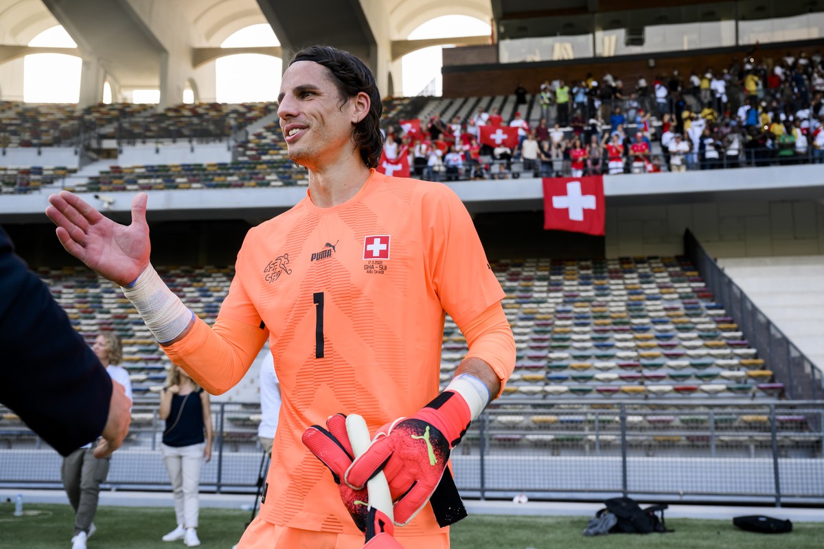 Switzerland's goalkeeper Yann Sommer reacts during a friendly soccer match between Switzerland and Ghana in preparation for the FIFA World Cup Qatar 2022, at the Sheikh Zayed Sports City Stadium, ...