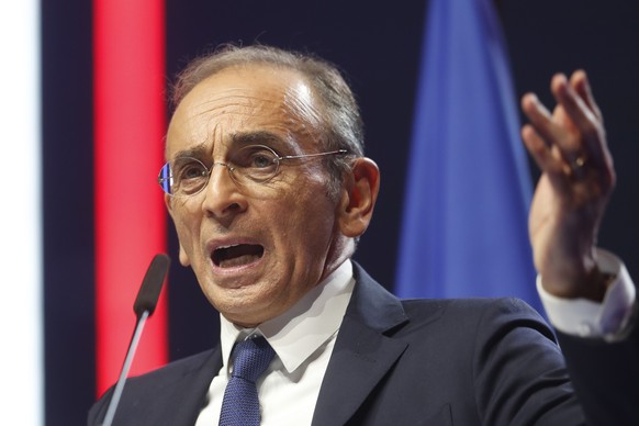 French far-right presidential candidate Eric Zemmour delivers a speech during a campaign rally in Toulon, southern France, Sunday, March 6, 2022. Marion Marechal appeared at Zemmour&#039;s rally, seal ...