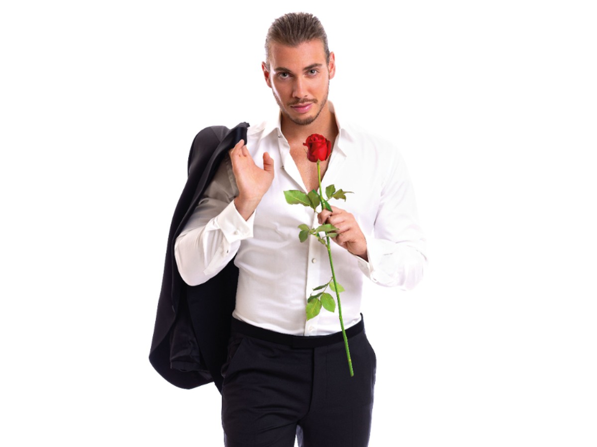 Vom Rosenempfänger zum Rosenverteiler: Der neue Bachelor Kenny Leemann.
