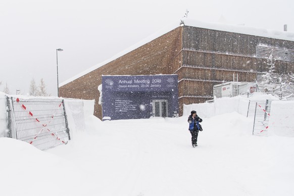 Exterior view of the congress centre, venue for the 48th annual meeting of the World Economic Forum, WEF, in Davos, Switzerland, Sunday, January 21, 2018. The meeting brings together enterpreneurs, sc ...