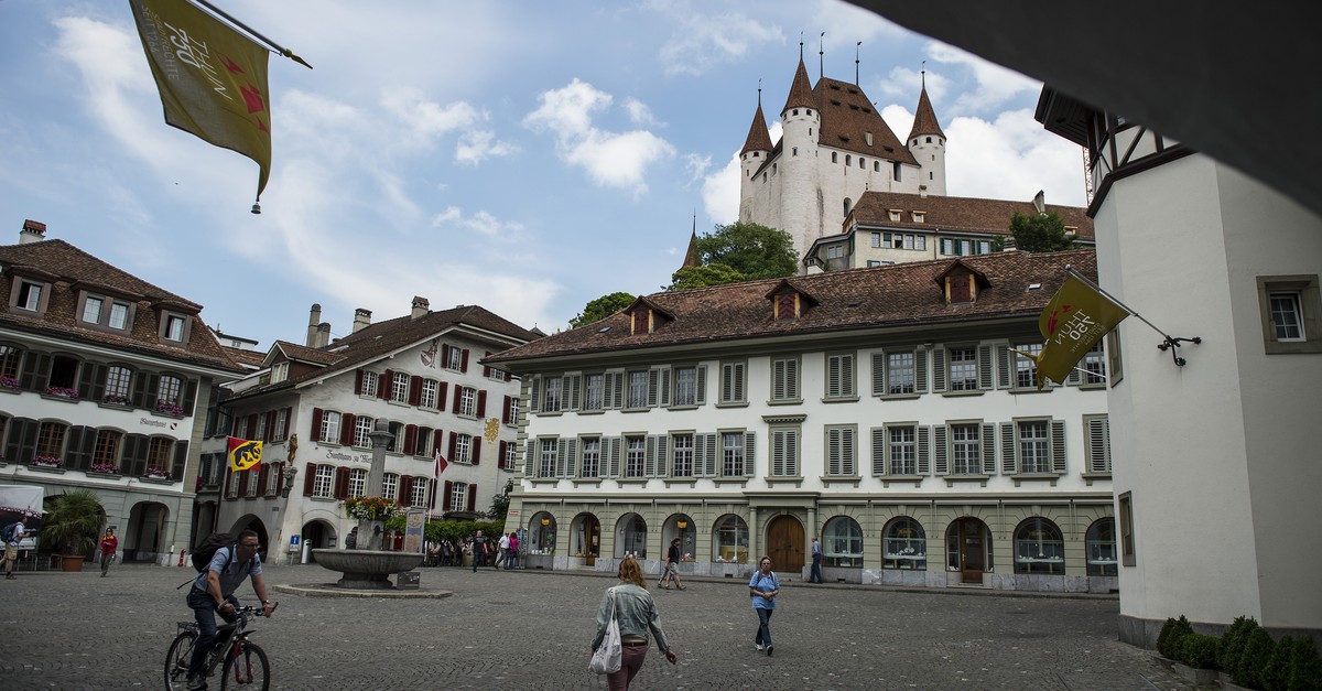 Syrer-muss-nach-organisiertem-Angriff-die-Schweiz-verlassen