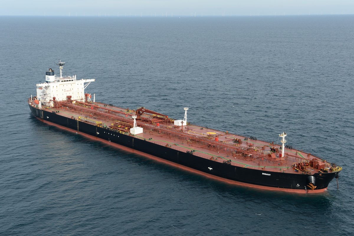 The tanker Boracay that allegedly belongs to Russia's so-called shadow fleet, is seen Thursday, Oct. 2, 2025, off Saint-Nazaire, France's Atlantic coast. (AP Photo/Mathieu Pattier)
France Sh ...