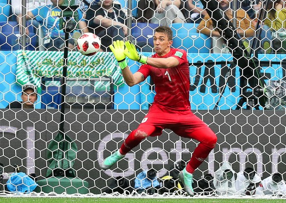 epa06868598 Uruguay&#039;s goalkeeper Fernando Muslera concedes Uruguay&#039;s 2-0 lead during the FIFA World Cup 2018 quarter final soccer match between Uruguay and France in Nizhny Novgorod, Russia, ...