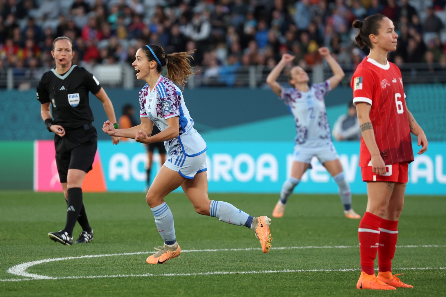 epa10785283 Aitana Bonmati of Spain celebrates after scoring the opening goal during the FIFA Women&#039;s World Cup 2023 Round of 16 soccer match between Switzerland and Spain at Eden Park in Aucklan ...