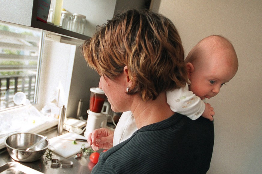 Bei der ersten Geburt sind die Mütter im Durschnitt 31.9 Jahre alt.