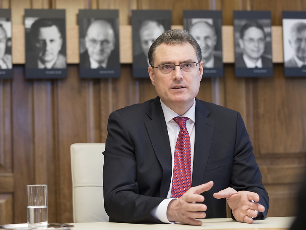 Die Schweizerische Nationalbank (SNB) und ihr Chef Thomas Jordan dürften letzte Woche am Devisenmarkt interveniert haben. Hinweise dazu lieferen jedenfalls die am Montag publizierten Sichtguthaben von ...