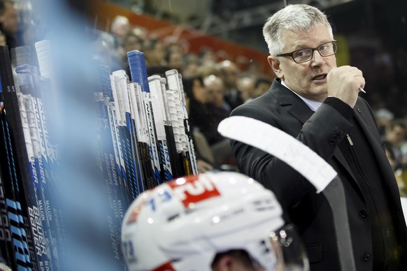 Weiss, wie wer seinen Schützling aufbauen muss: ZSC-Trainer Marc Crawford.