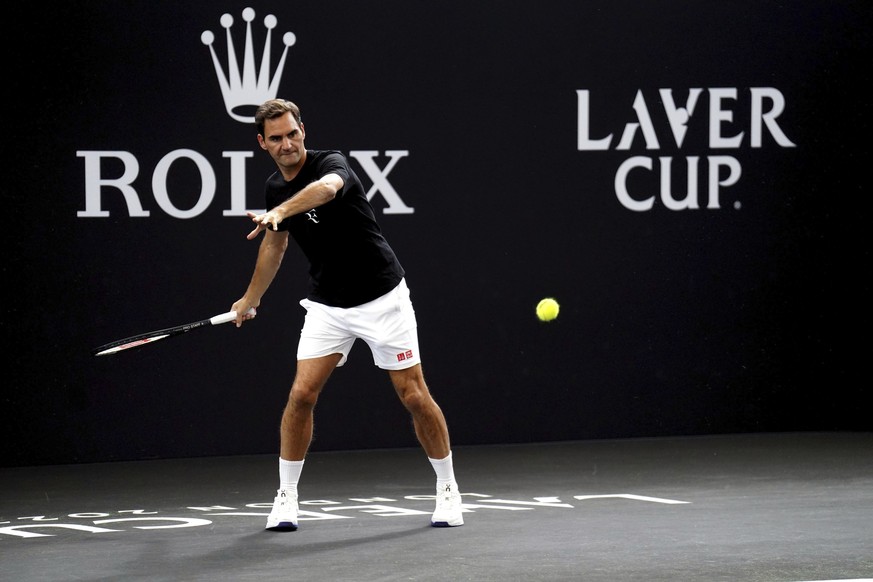 Roger Federer bereitet sich auf seinen letzten Einsatz vor.