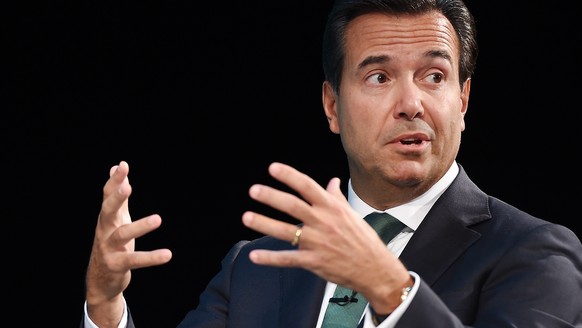 ARCHIVBILD ZUR MELDUNG, DASS DIE CS ANTONIO HORTA-OSORIO ALS PRAESIDENTEN NOMINIERT --- epa04965716 Group Chief Executive of Lloyds Banking Group Antonio Horta-Osorio speaks at the Institute of Direct ...