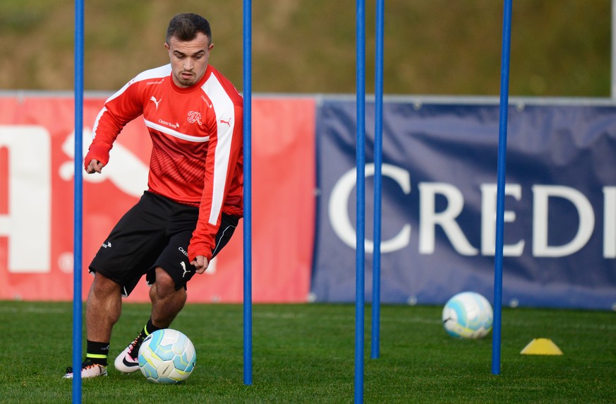 Shaqiri macht sich im Training fit für das Testspiel gegen Irland.