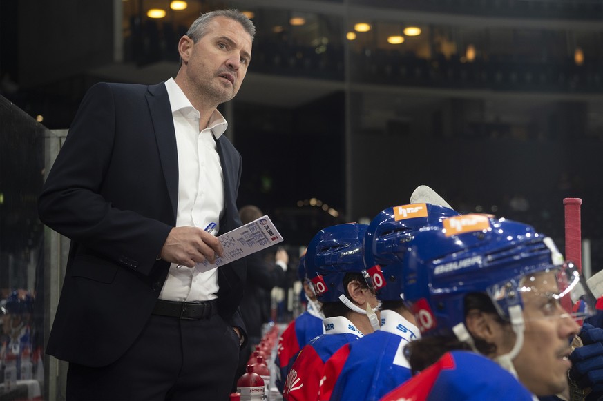 Lions Trainer Serge Aubin im Eishockey Meisterschaftsspiel der National League zwischen den ZSC Lions und den SCL Tigers, am Dienstag, 25. September 2018, im Zuercher Hallenstadion in Zuerich. (KEYSTO ...