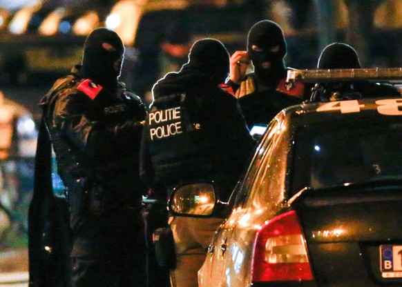 Schüsse im Stadtteil Molenbeek nach Zwischenfall mit einem Fahrzeug.