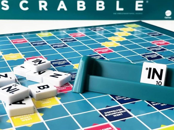 Mattel führt für das Spiel Scrabble einen Genderstein ein