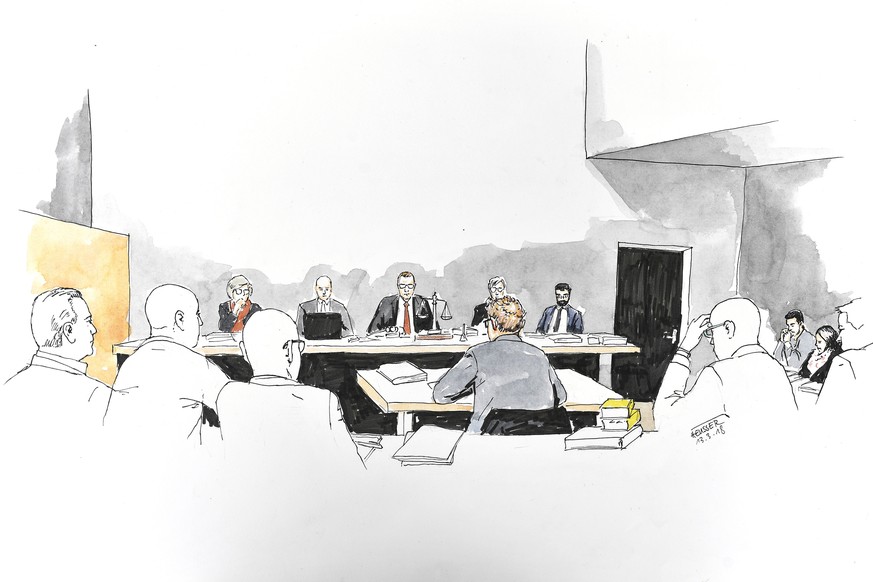 epa06600469 A drawing shows a view into the courtroom with the accused Thomas N. (right outside) during the trial for the quadruple murder of Rupperswil in Schafisheim, Switzerland, 13 March 2018. Tho ...