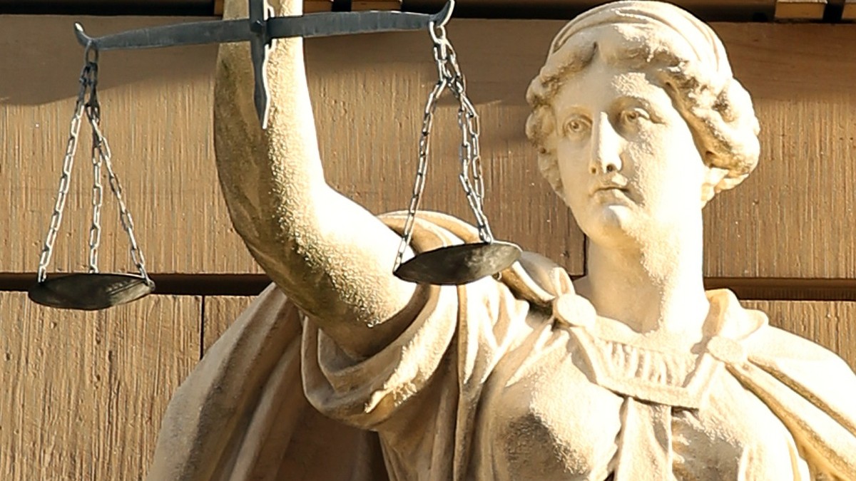Strafe-von-13-Jahren-f-r-T-tung-und-Leichensch-ndung-best-tigt