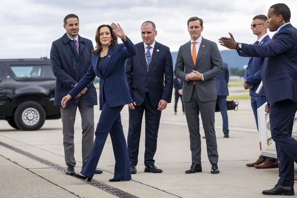 US Vice President Kamala Harris of United States, waves when he arrives at Zurich airport in Zurich Kloten, Switzerland, Saturday, June 15, 2024. Heads of state from around the world gather on the Bue ...