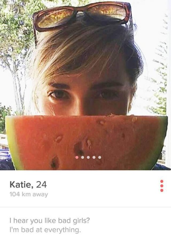 Lustige und unterhaltende Tinder Profile