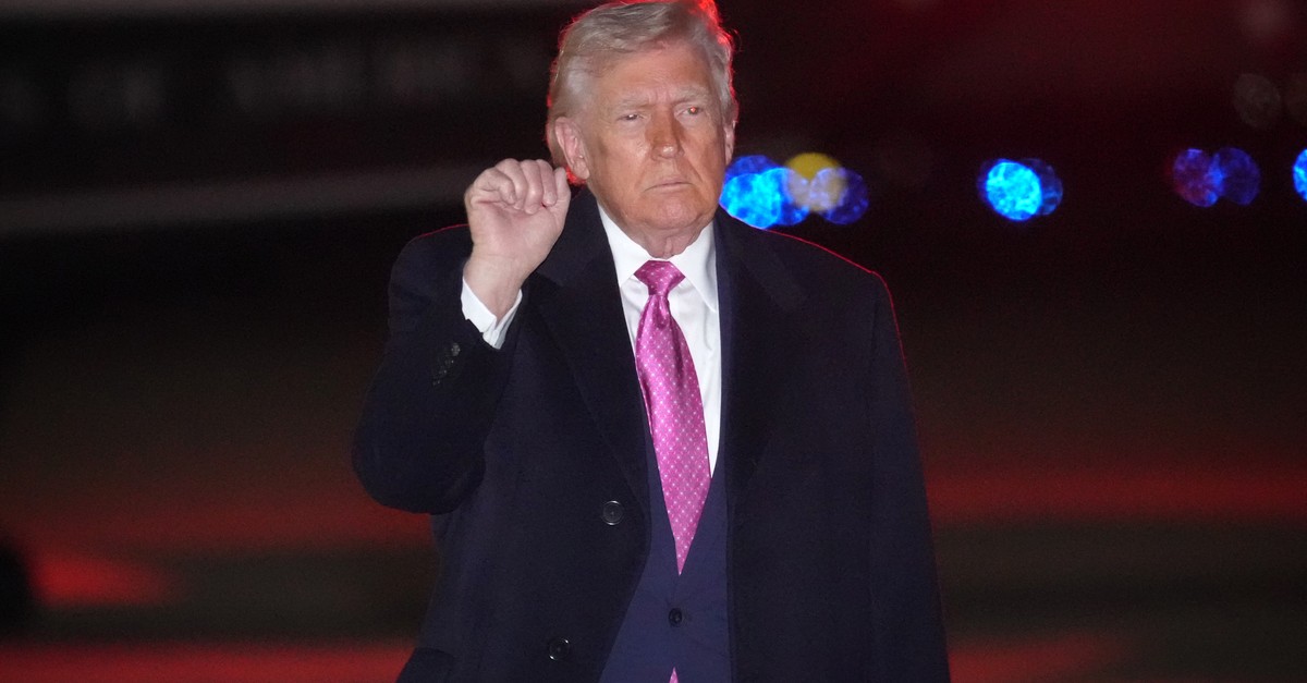 Trump: «Am liebsten würde ich mir das Öl im Iran nehmen»