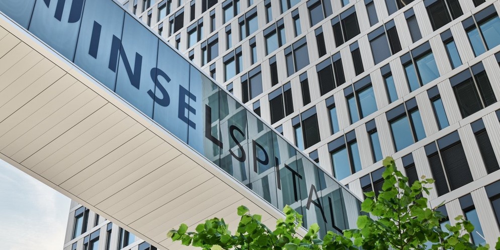 Erstklassige Kulinarik, diverse Mehrleistungen und eine persönliche Betreuung durch ausgewählte Kaderärzte. Was tönt wie in einem Luxushotel, gehört zu den Leistungen der neuen Spitalabteilung «Insel  ...