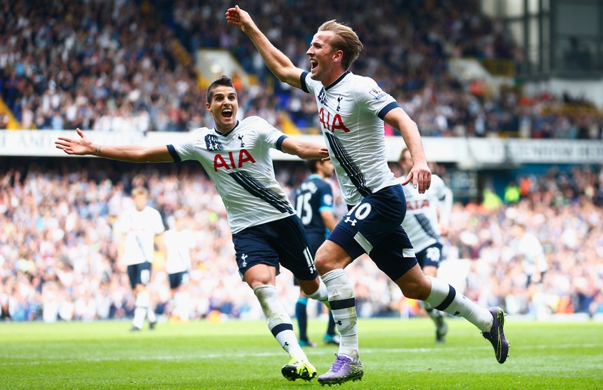 Harry Kane freut sich über seinen ersten Saisontreffer.