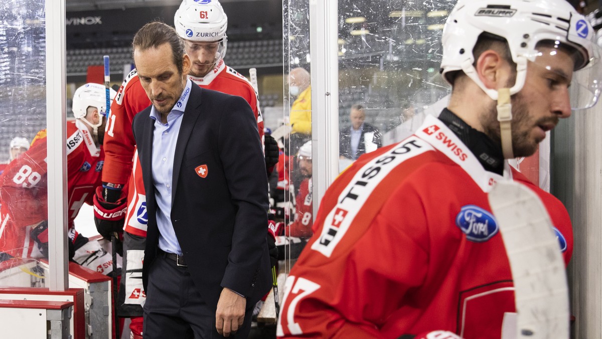 Switzerland's head coach Patrick Fischer on his way to the locker room during a friendly ice hockey match between Switzerland and Russia, at the Tissot Arena in Biel, Switzerland, Saturday, May 1 ...