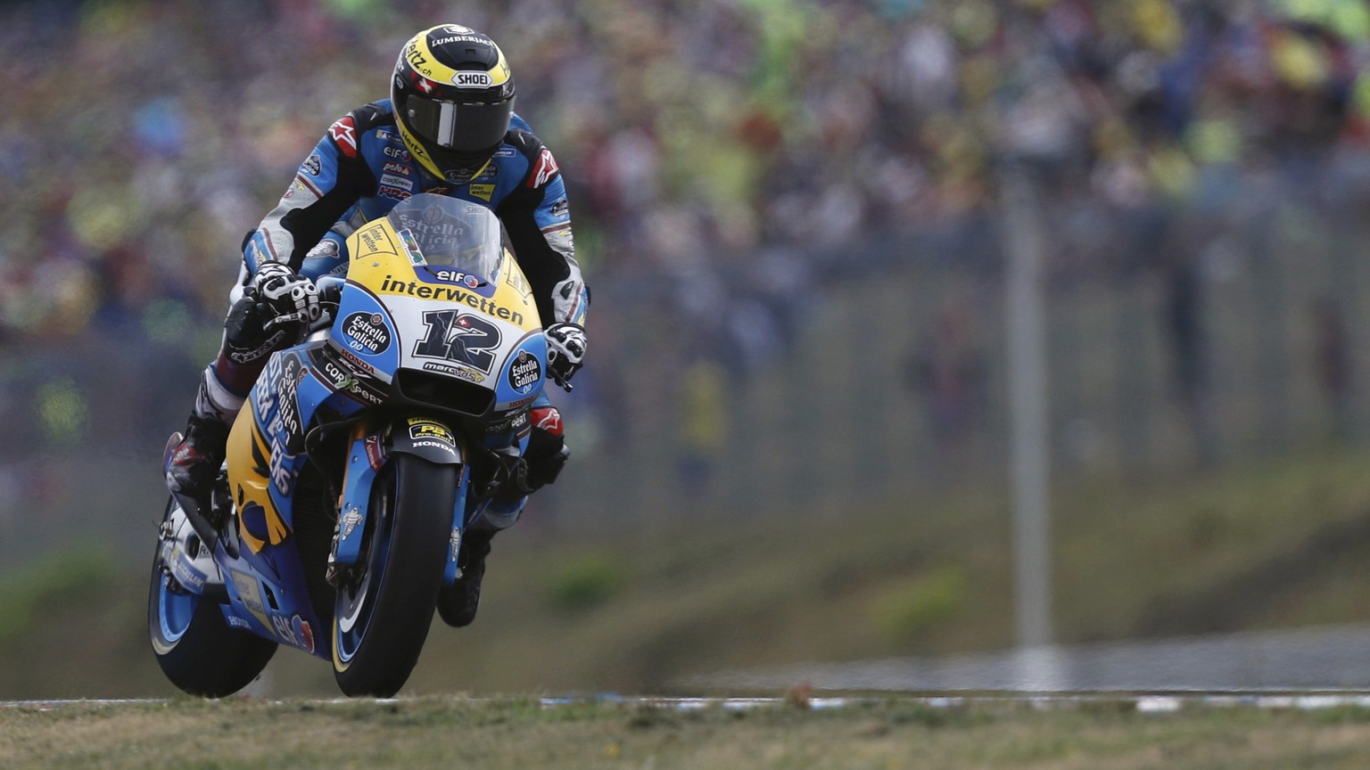 Switzerland&#039;s rider Thomas Luthi of the EG 0,0 Marc VDS steers his motorcycle during the MotoGP race at the Czech Republic motorcycle Grand Prix at the Automotodrom Brno, in Brno, Czech Republic, ...