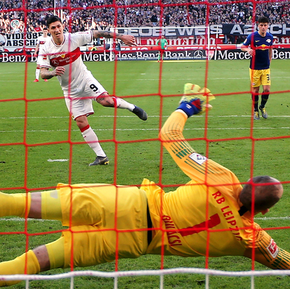 Steven Zuber Penalty VfB Stuttgart Leipzig Gulasci Bundesliga