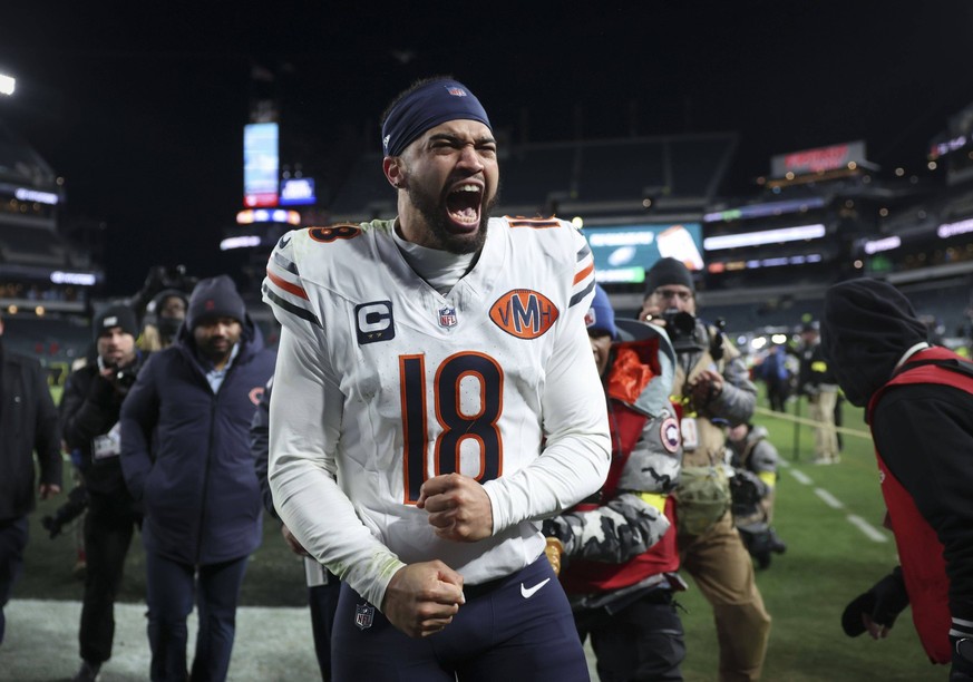 November 28, 2025, Philadelphia, Pennsylvania, USA: Chicago Bears quarterback CALEB WILLIAMS celebrates the win over the Philadelphia Eagles at Lincoln Financial Field in Philadelphia. Philadelphia US ...