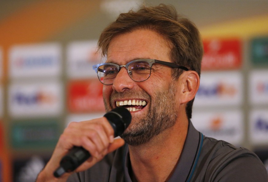 In Montreux steht Jürgen Klopp vor der Europa-League-Partie gegen Sion Rede und Antwort