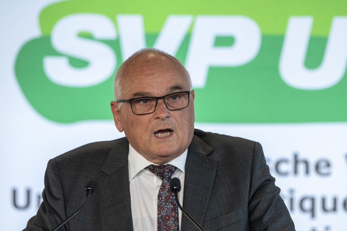 SVP Nationalrat Alain Schnegg, anlaesslich einer Delegiertenversammlung der SVP vom Samstag, 1. Juli 2023 in Kuessnacht am Rigi. (KEYSTONE/Urs Flueeler).