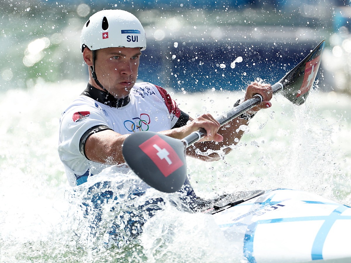 Martin Dougoud tentera de se qualifier pour la finale du kayak slalom jeudi.