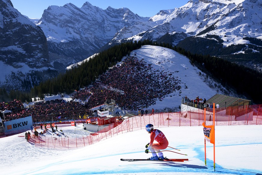 Marco Odermatt of Switzerland in action during the men&#039;s Downhill race at the Alpine Skiing FIS Ski World Cup, in Wengen, Switzerland, Saturday, January 18, 2025. (KEYSTONE/Jean-Christophe Bott)