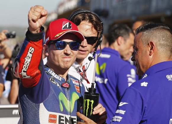 Jorge Lorenzo siegt in Valencia und ist neuer Weltmeister in der MotoGP.<br data-editable="remove">
