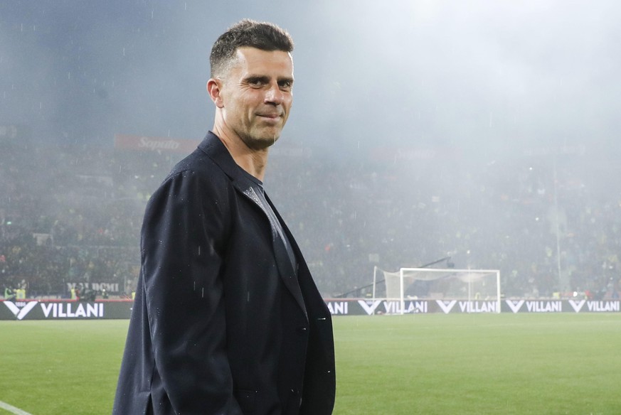 epa11356537 Bologna&#039;s coach Thiago Motta prior the Italian Serie A soccer match Bologna FC vs Juventus FC at Renato Dall&#039;Ara stadium in Bologna, Italy, 20 May 2024. EPA/SERENA CAMPANINI
