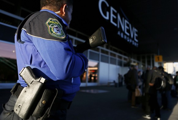 Die Polizei hat ihre Präsenz am Genfer Flughafen verstärkt.