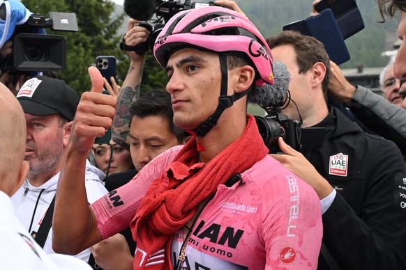 epa12147343 Mexican rider Isaac Del Toro of UAE Team Emirates XRG reacts after crossing the finish line of the 20th stage of the Giro d&#039;Italia cycling race over 205 km from Verres to Sestriere, 3 ...