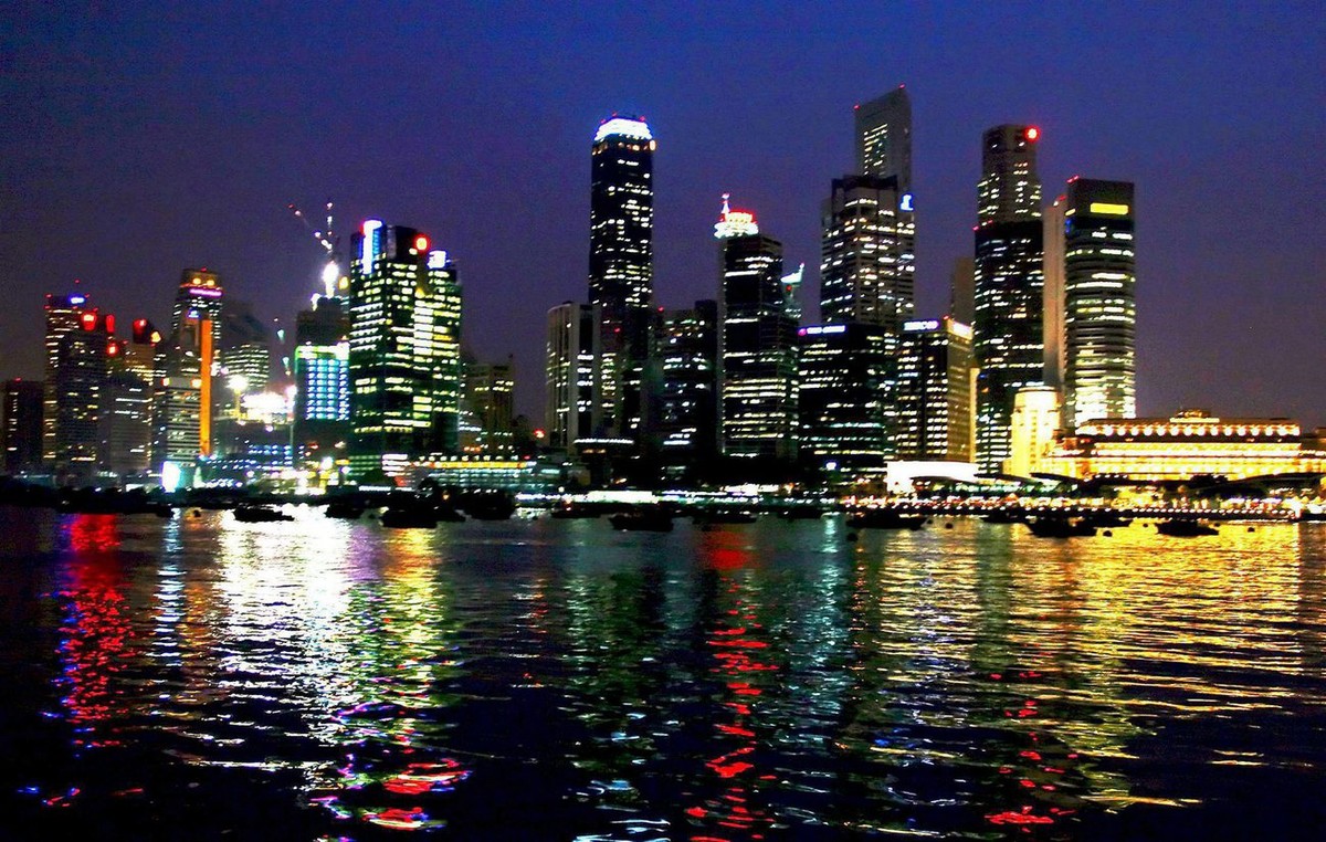 Singapur hat seinen Dollar an einen Währungskorb angebunden.