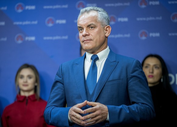 epa07394341 Head of Democratic Party Vladimir Plahotniuc takes part in a briefing after parliamentary elections in Chisinau, Moldova, late 24 February 2019. EPA/DUMITRU DORU