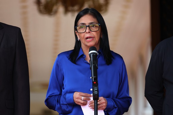 epa12649287 Venezuela's interim president Delcy Rodriguez speaks at a press conference at Miraflores Palace in Caracas, Venezuela, 14 January 2026. Rodriguez reported that 406 political prisoners ...