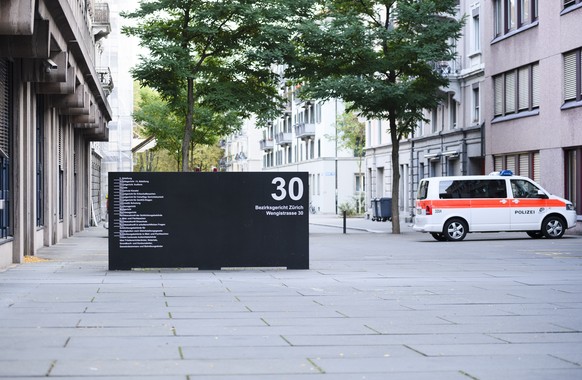 Das Gebaeude des Bezirksgerichts an der Wengistrasse 30 in Zuerich fotografiert am 3. Oktober 2016 in Zürich. (KEYSTONE/Manuel Lopez)