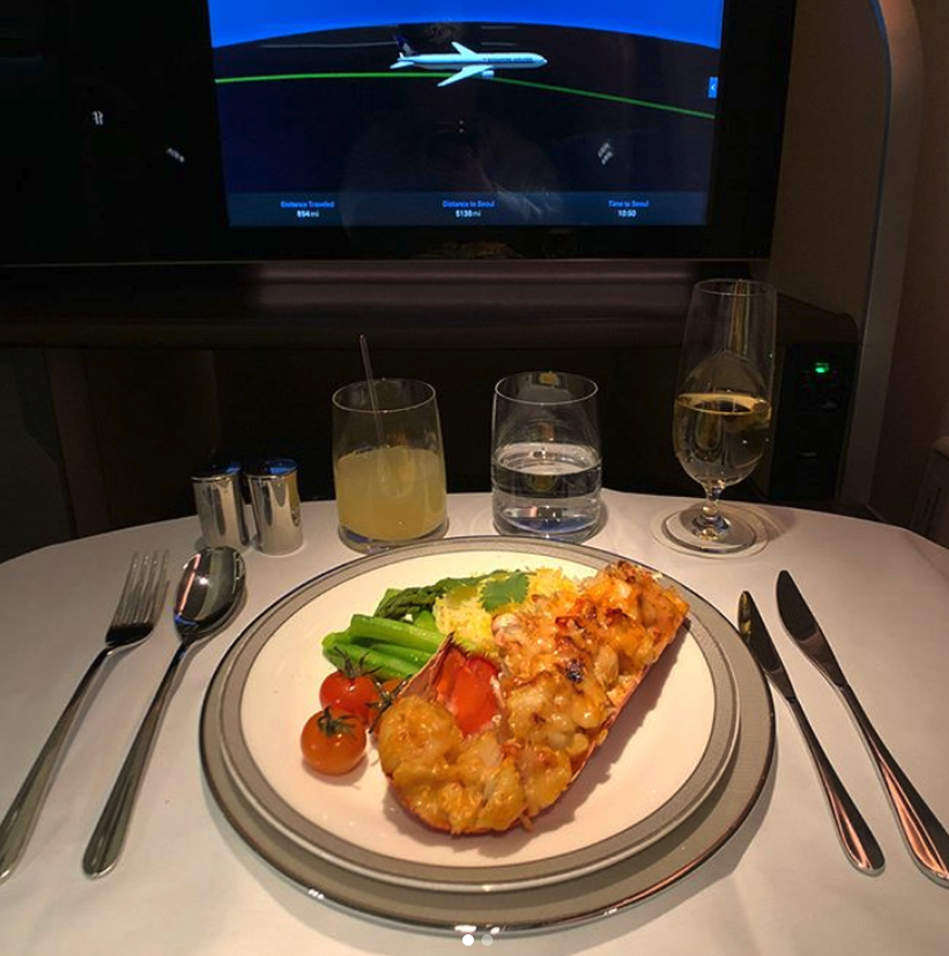 singapore airlines first class essen food flug fliegen https://www.instagram.com/rolleyes/