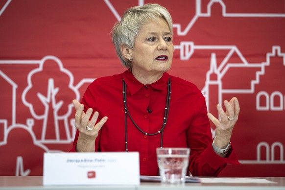 Regierungsraetin Jacqueline Fehr (SP), spricht an einer Medienkonferenz zu den kantonalen Wahlen vom April 2027, am Dienstag, 6. Januar 2026 in Zuerich. Regierungsraetin Jacqueline Fehr tritt bei den  ...