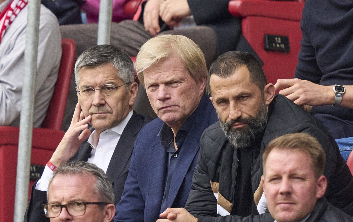 Herbert HAINER, FCB president and Ex CEO Adidas Oliver KAHN, FCB CEO, Vorstandsvorsitzender der FC Bayern München AG, Hasan Brazzo Salihamidzic, FCB director in the match FSV MAINZ 05 - FC BAYERN MUEN ...