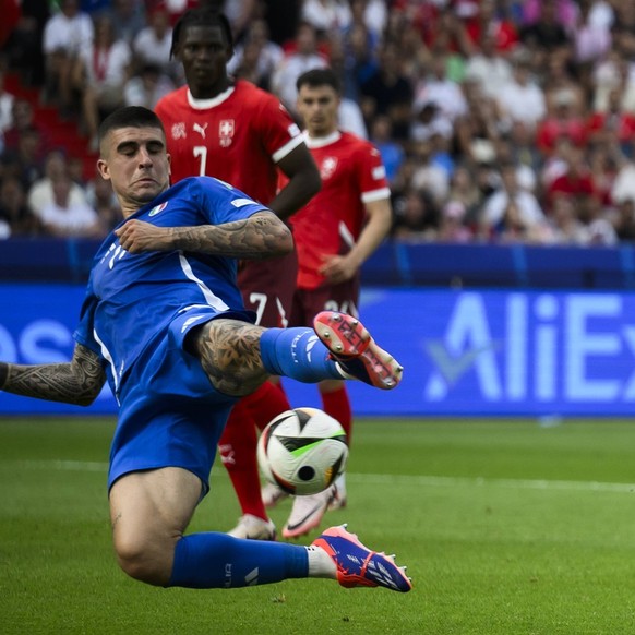 Switzerland v Italy - UEFA EURO, EM, Europameisterschaft,Fussball 2024 Remo Freuler of Switzerland scores a goal during the UEFA EURO 2024 round of 16 football match between Switzerland and Italy. Ber ...