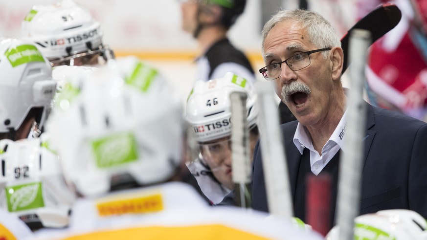 L&#039;entraineur biennois Mike McNamara lors du match du championnat suisse de hockey sur glace de National League A entre le Lausanne HC et le EHC Biel-Bienne, ce dimanche, 20 novembre 2016, a Lausa ...